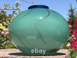 Vintage Mouth-Blown Art Glass GORGEOUS Vase Vibrant Teal & Blue, Artist Signed