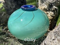 Vintage Mouth-Blown Art Glass GORGEOUS Vase Vibrant Teal & Blue, Artist Signed