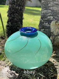 Vintage Mouth-Blown Art Glass GORGEOUS Vase Vibrant Teal & Blue, Artist Signed