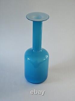 Vintage Otto Brauer Blue Opal White Gulvase For Holmegaard Glass Denmark MCM 14