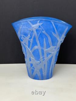 Vintage Phoenix Glass Blue Frosted 8-1/4 Flaring Vase Grasshoppers on Reeds