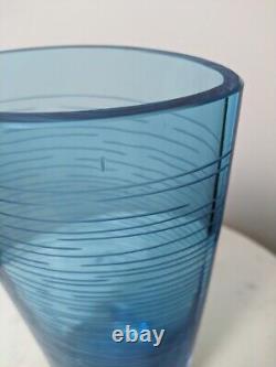 Vintage Signed BAROVIER & TOSO MURANO Blue etched glass vase. 11.5 in x 5.5 in