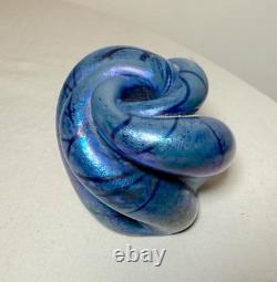 Vintage hand blown Charles V Ramsay blue iridescent paperweight vase sculpture