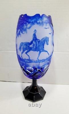 Vtg Bohemian Cobalt Blue Cut To Clear Cameo Etched Horse Glass Crystal Vase HTF