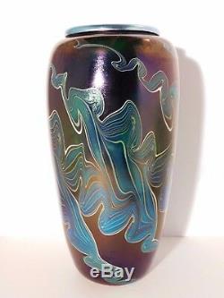 Vtg. Orient & Flume Iridescent Aurene Blue /Green Art Glass Vase 12 1/2'' 1985