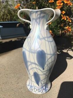 WOW Imperial FreeHand Hanging Hearts 9 Inch Vase. Unmarked. Perfect and RARE