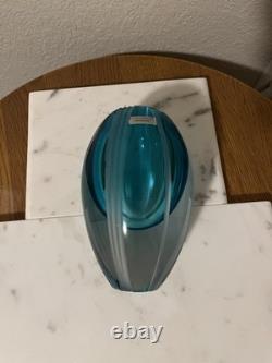 Waterford Evolution Blue Art Glass Vase 7 Stunning Ocean Design